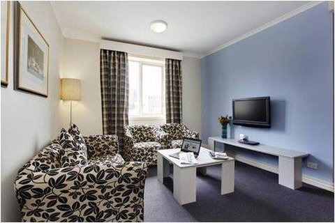 Collins Hotel - Accommodation Kalgoorlie 1