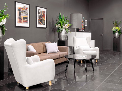 Mantra 100 Exhibition - Accommodation Kalgoorlie 15