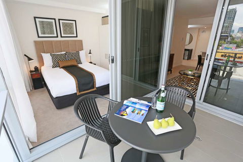 Alex Perry Hotel and Apartments - Accommodation Kalgoorlie 2