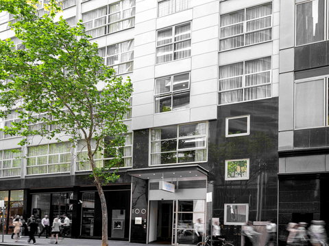 Mantra 100 Exhibition - Accommodation Kalgoorlie 0