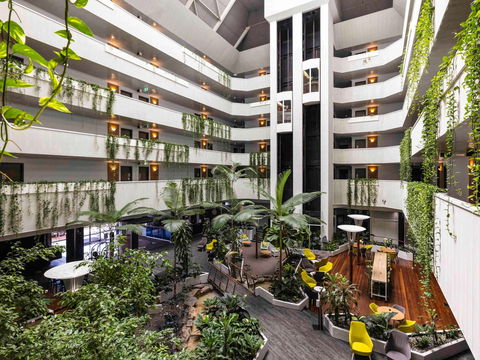 Novotel Darwin Atrium - Accommodation Kalgoorlie 0