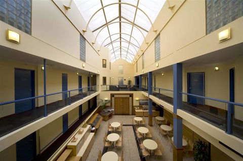 Capital Executive Apt Hotel Canberra - Accommodation Kalgoorlie 1