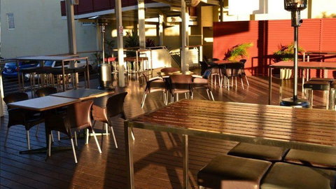 Isa Hotel - Accommodation Kalgoorlie 1