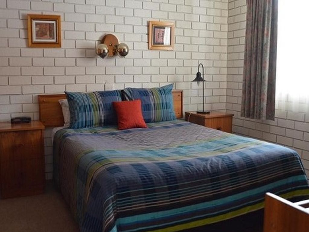 Tocumwal NSW Accommodation Kalgoorlie