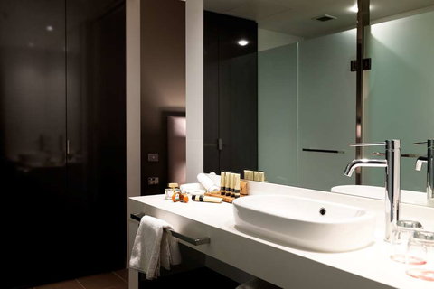 East Hotel - Accommodation Kalgoorlie 6