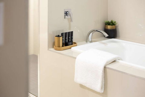 H on Smith Hotel - Accommodation Kalgoorlie 3