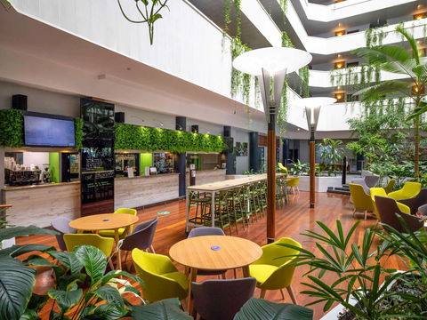 Novotel Darwin Atrium - Accommodation Kalgoorlie 3