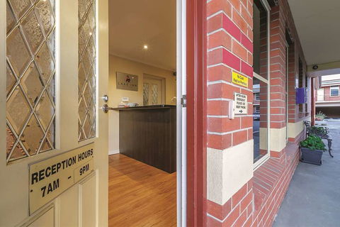 Lake Inn Ballarat - Accommodation Kalgoorlie 2
