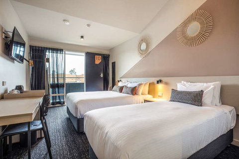 Nightcap at Manhattan Hotel - Accommodation Kalgoorlie 10