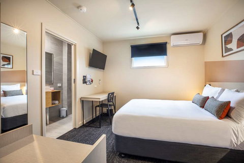 Nightcap at Manhattan Hotel - Accommodation Kalgoorlie 11