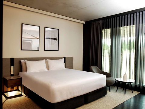 A By Adina Canberra - Accommodation Kalgoorlie 7