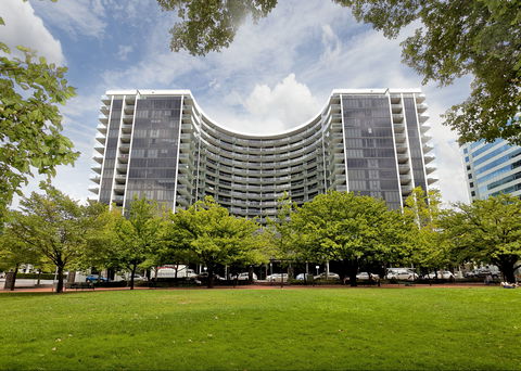 Astra Canberra Manhattan - Accommodation Kalgoorlie 0