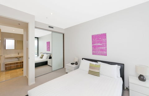 Astra Canberra Manhattan - Accommodation Kalgoorlie 4