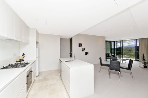 Astra Canberra Manhattan - Accommodation Kalgoorlie 10