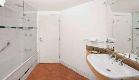 Mantra On The Esplanade - Accommodation Kalgoorlie 2