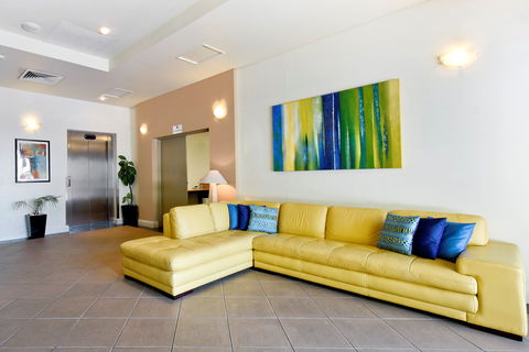 Metro Advance Apartments & Hotel - Accommodation Kalgoorlie 2