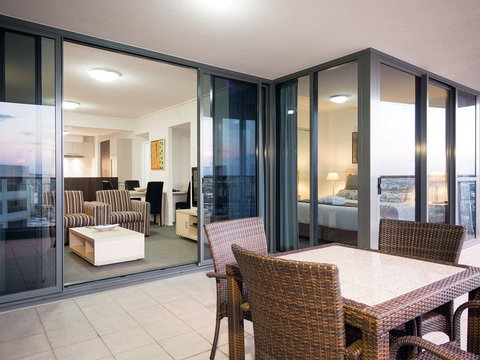Oaks Aurora - Accommodation Kalgoorlie 2