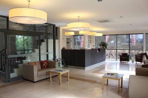 Bairnsdale International - Accommodation Kalgoorlie 1