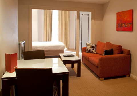 Quality Apartments Adelaide Central - Accommodation Kalgoorlie 1