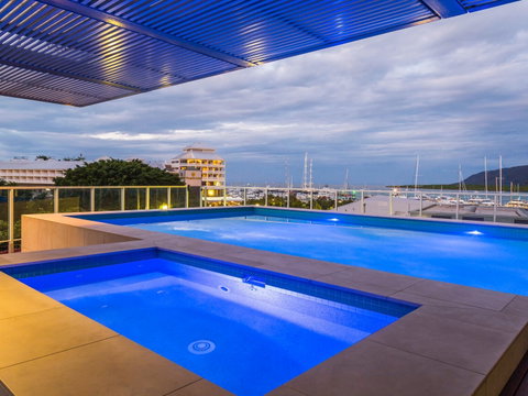 Sebel Cairns Harbour Lights - Accommodation Kalgoorlie 13
