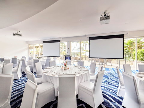 Novotel Cairns Oasis Resort - Accommodation Kalgoorlie 9