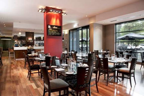 Mantra Hindmarsh Square - Accommodation Kalgoorlie 2