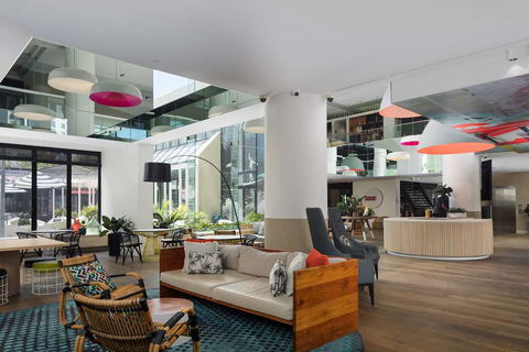 QT Gold Coast - Accommodation Kalgoorlie 2