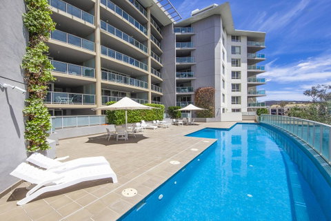 Pacific Suites Canberra - Accommodation Kalgoorlie 2