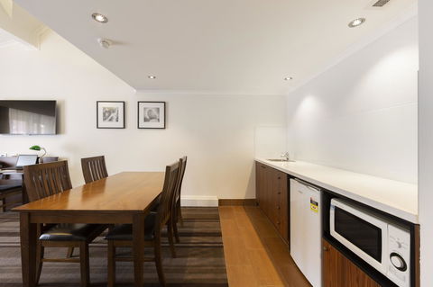 Mercure Canberra - Accommodation Kalgoorlie 17