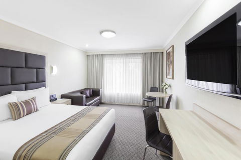 Garden City Hotel, Best Western Signature Collection - Accommodation Kalgoorlie 0