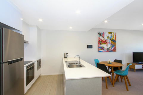 IQ Smart Apartments 704 Braddon ACT - Accommodation Kalgoorlie 4