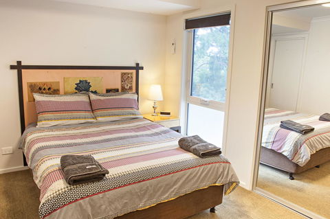 One Of A Kind Apartments - Accommodation Kalgoorlie 6