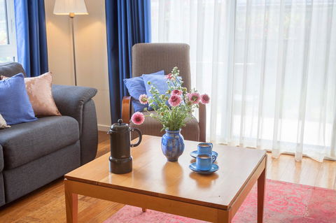 One Of A Kind Apartments - Accommodation Kalgoorlie 34