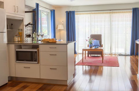 One Of A Kind Apartments - Accommodation Kalgoorlie 32