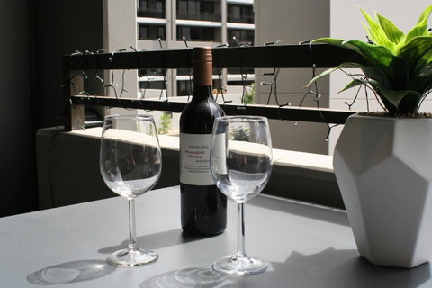 Modern Executive Apt@Barton*1BR*WiFi*Gym*Secure Parking*Canberra - Accommodation Kalgoorlie 9