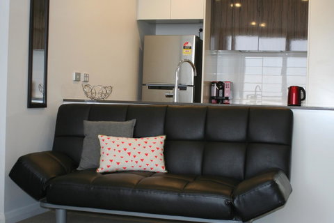 Modern Executive Apt@Barton*1BR*WiFi*Gym*Secure Parking*Canberra - Accommodation Kalgoorlie 10