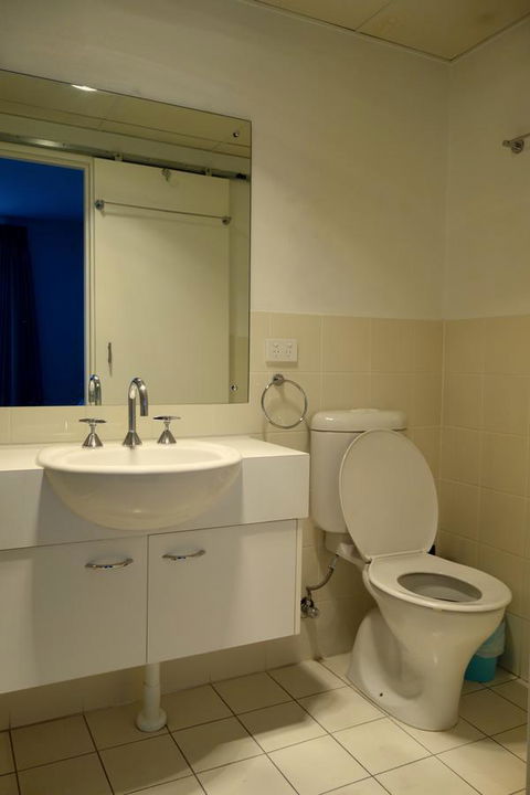 Kingston Comfy Apartment - Accommodation Kalgoorlie 6