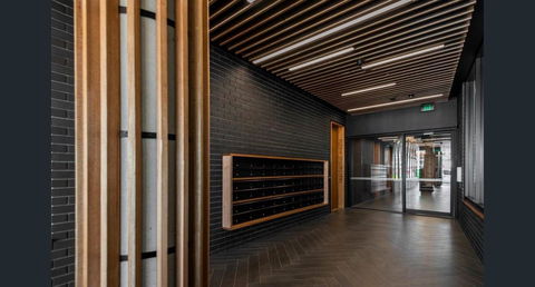 Stylish, Modern, Cute As A Button - Braddon CBD - Accommodation Kalgoorlie 1