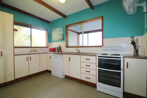 Bally High, 20 Dulconghi Street - Accommodation Kalgoorlie 11