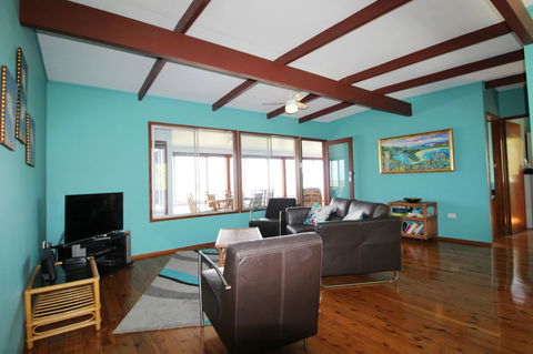 Bally High, 20 Dulconghi Street - Accommodation Kalgoorlie 13