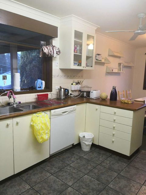 Space And Quiet Safe Room Canberra - Accommodation Kalgoorlie 8