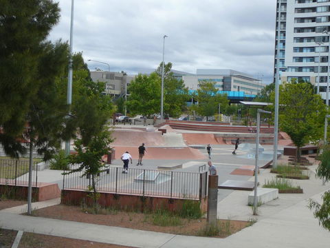 3BR Executive Apartment With Lake And Mountain Views - Accommodation Kalgoorlie 14