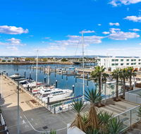 Port Adelaide Executive Waterfront Apartment - Accommodation Kalgoorlie