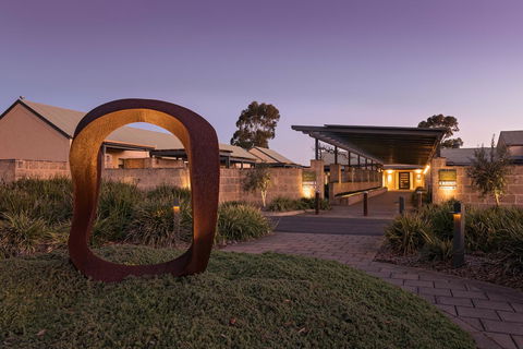 The Louise - Accommodation Kalgoorlie 26