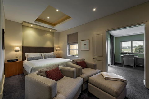 The Louise - Accommodation Kalgoorlie 37