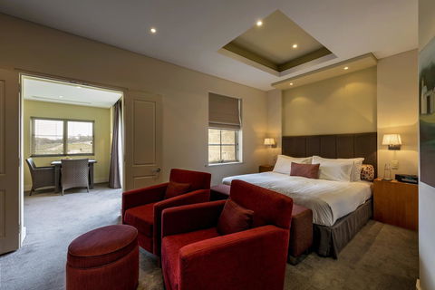 The Louise - Accommodation Kalgoorlie 18