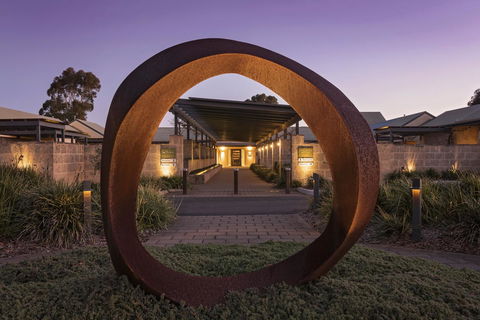 The Louise - Accommodation Kalgoorlie 0