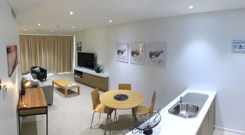 Wallaroo Marina Waterfront Luxe Apartment - Accommodation Kalgoorlie 4