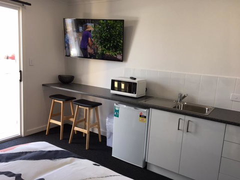 Port Lincoln Shark Apartment 1 - Accommodation Kalgoorlie 11