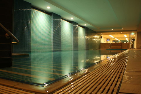 Beachside Luxury Apartments One & Two Bedroom In Beachfront Oaks Pier Building - Accommodation Kalgoorlie 35